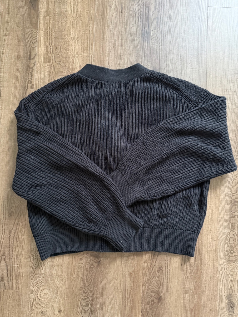 H&M Chunky Button-Front Cardigan - Picture 2 of 4